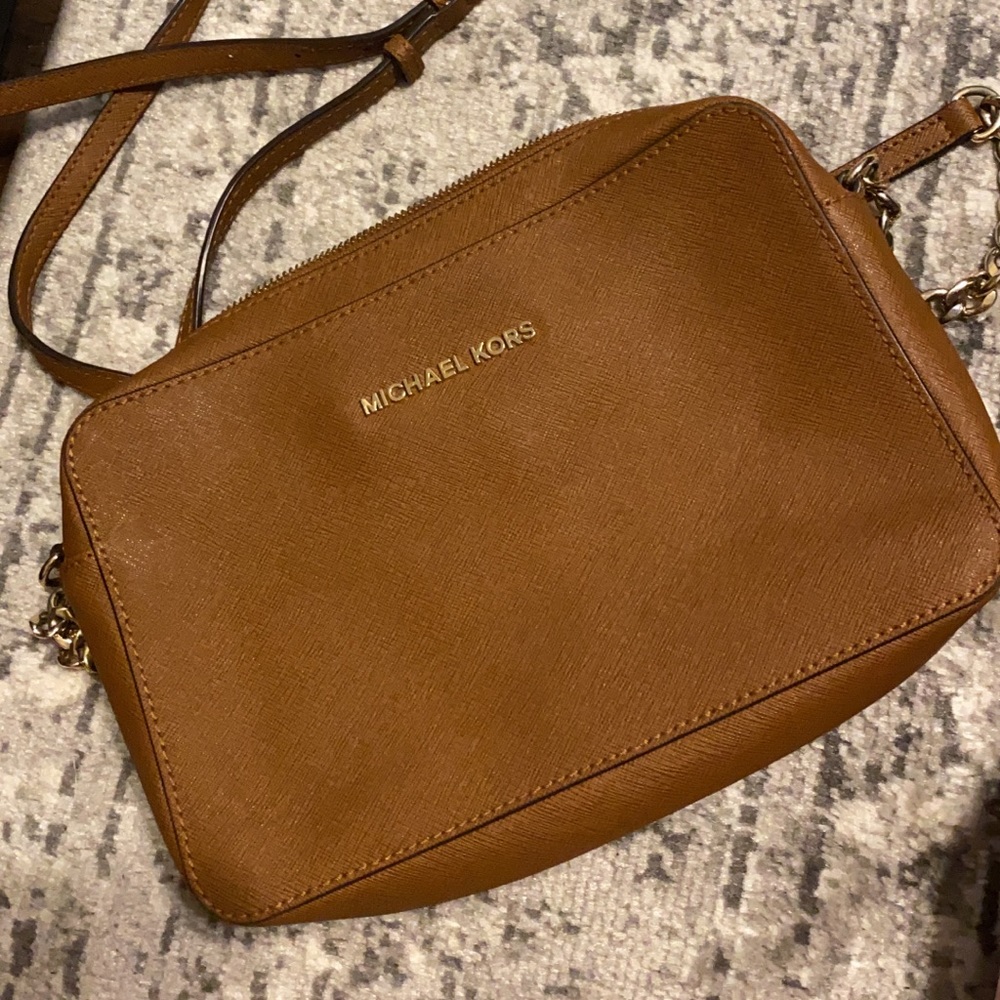 Michael Kors Jet Set crossbody